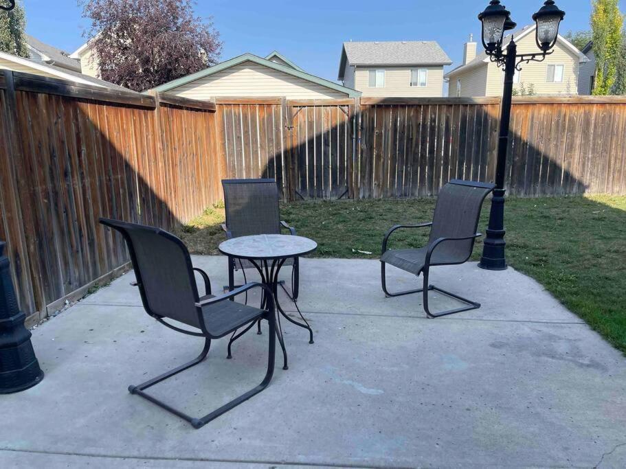 Spacious, 2-story Family-friendly